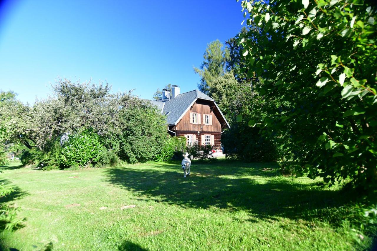 Naturforsthaus Ferienwohnung Fuer Hunde- Und Tierverbundene Menschen Preitenegg Eksteriør bilde